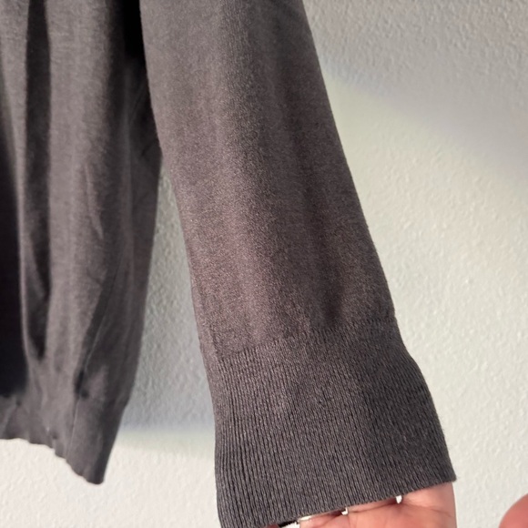 Torrid Everyday Soft Pullover Tunic Crew Sweater Charcoal Size 2 (18/20) V-Neck - Picture 5 of 12